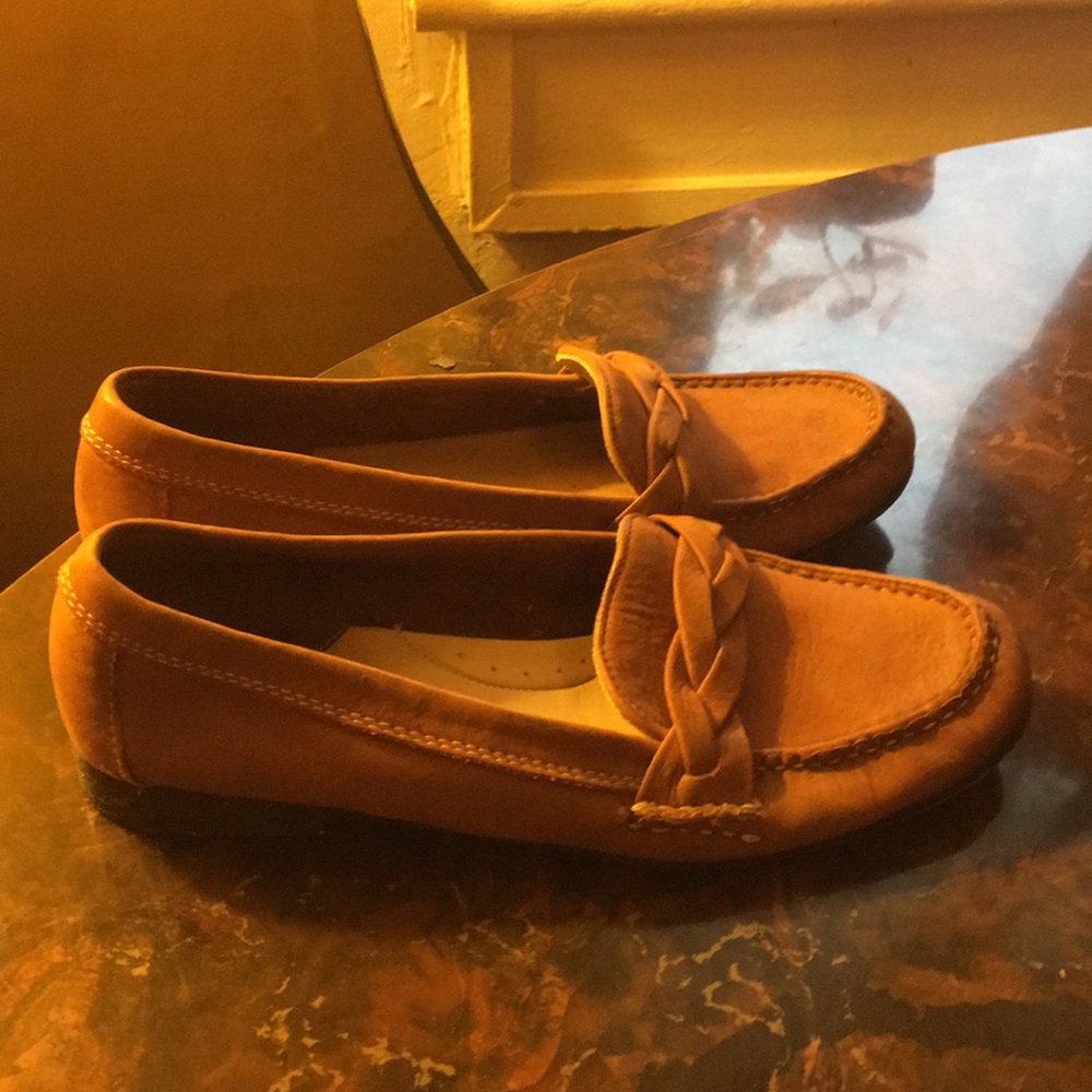 Johnston & Murphy leather Loafers Sz 8.5 Tan Soft